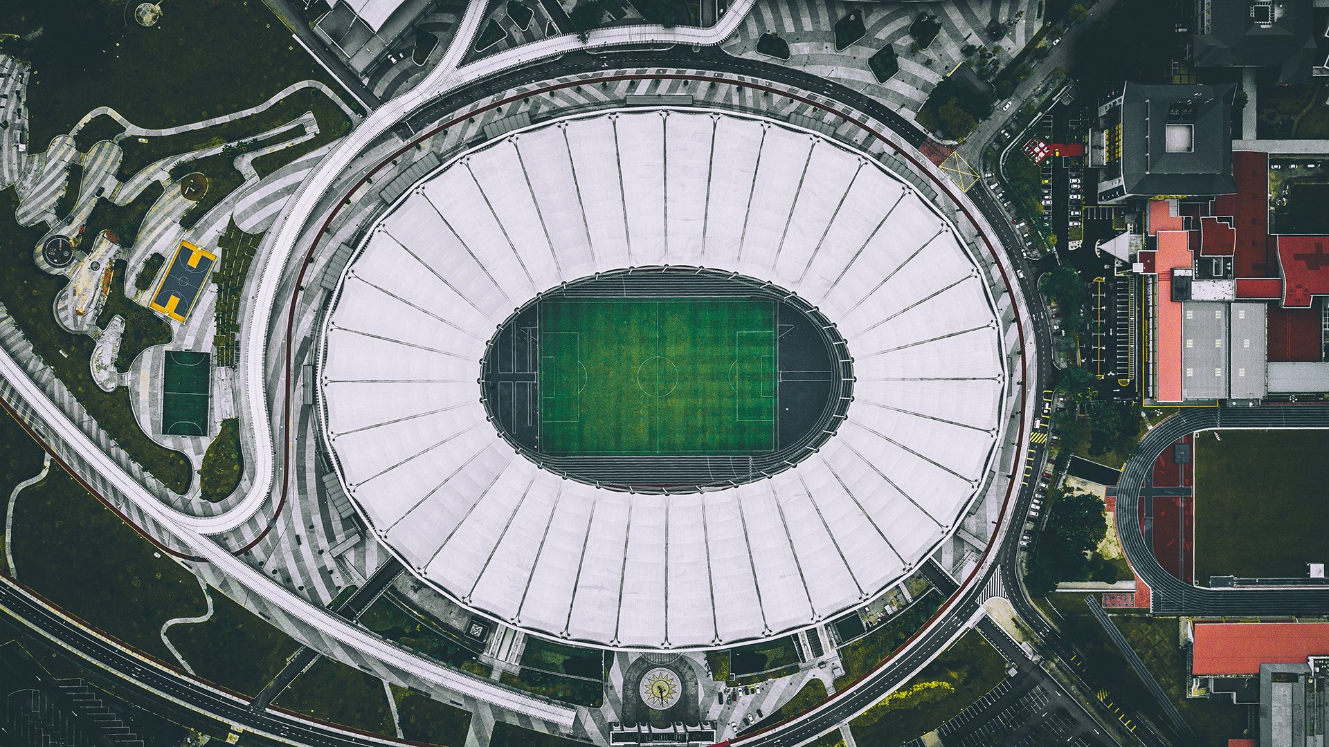 2026世界杯-体坛三线观察，76人回暖、首钢更衣室发声、德罗巴险胜，通往欧冠的不同路径与共同渴望